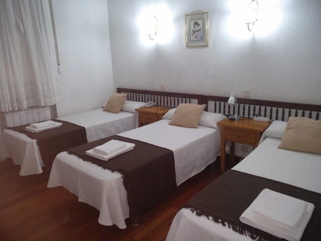 ホスタル エスメラルダ