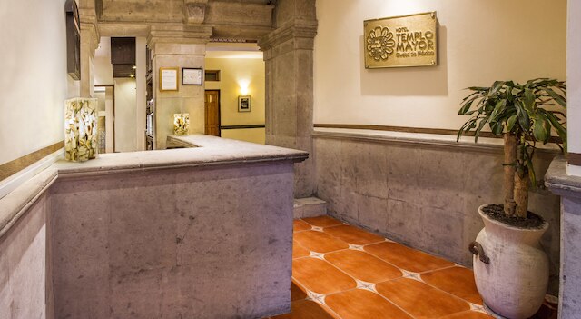 ホテル テンプロ マヨール