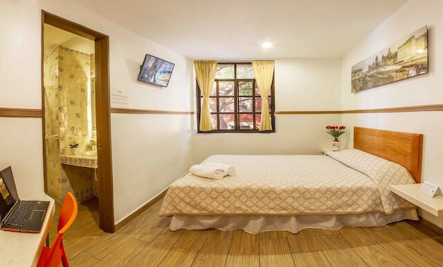 ホテル テンプロ マヨール