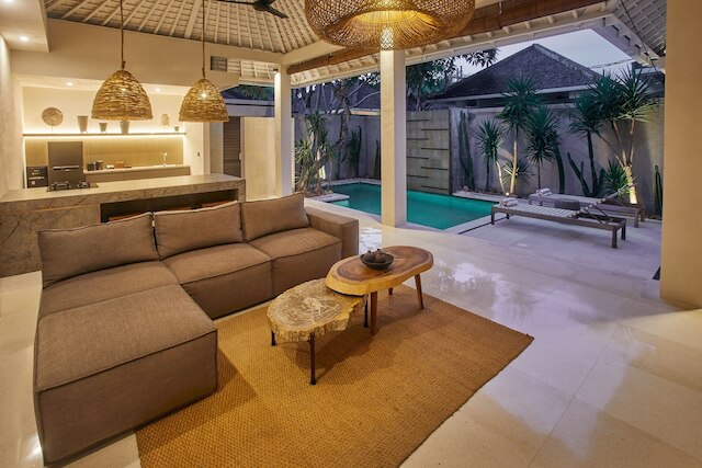 アヒムサ ビーチ