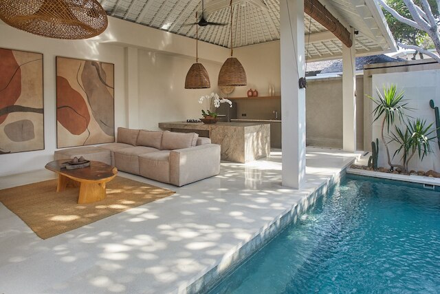 アヒムサ ビーチ