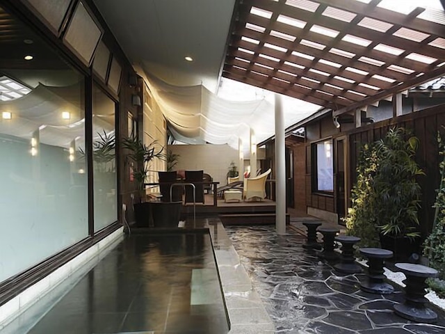 桜庵河口湖ホテル