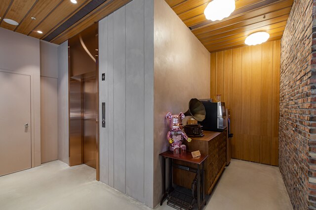 インズ ホテル (癮室)