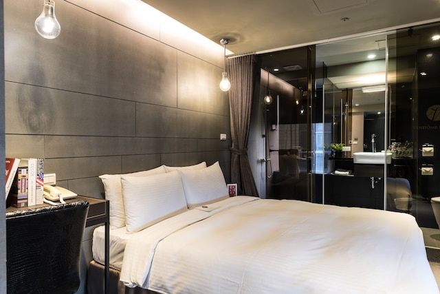 ヴァンドーム イースト イン (凡登東棧商務旅店)