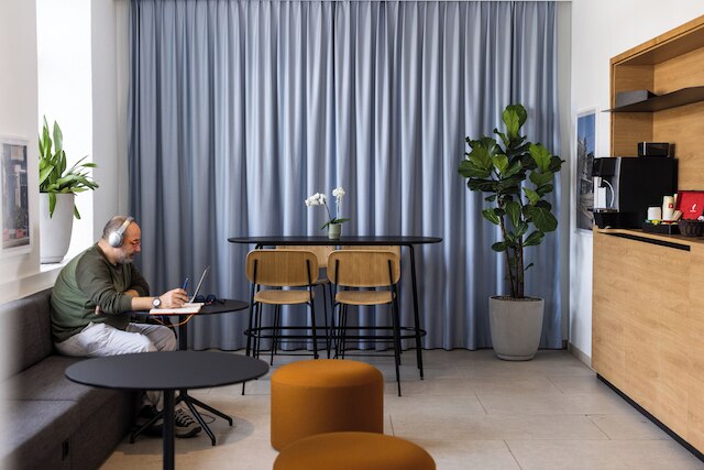 フレッド ゲストハウス ハウプトバンホフ - モバイル チェックイン