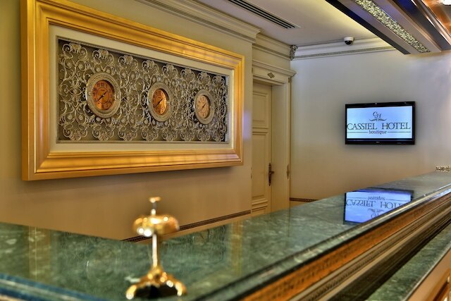 カッシエル ホテル