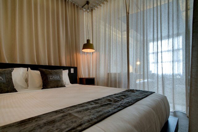 ザラ タワー ホテル