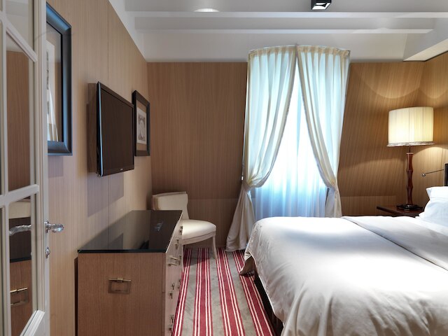 オテル マルキ フォーブール サン オノレ