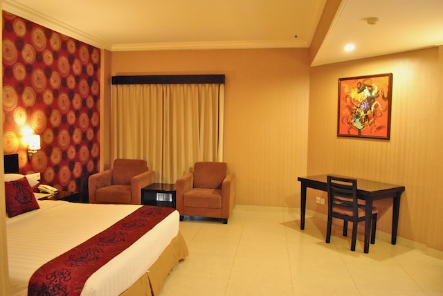 ホテル ヌアンサ インダー