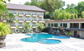 ホテル ヌアンサ インダー