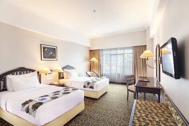 ブルー スカイ ホテル (広州黄花崗藍天酒店)