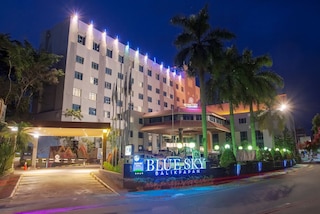 ブルー スカイ ホテル (広州黄花崗藍天酒店)