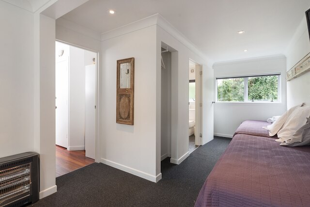 レイクサイド シティ アパートメンツ