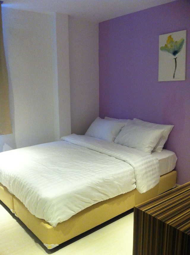 ナントラ エカマイ