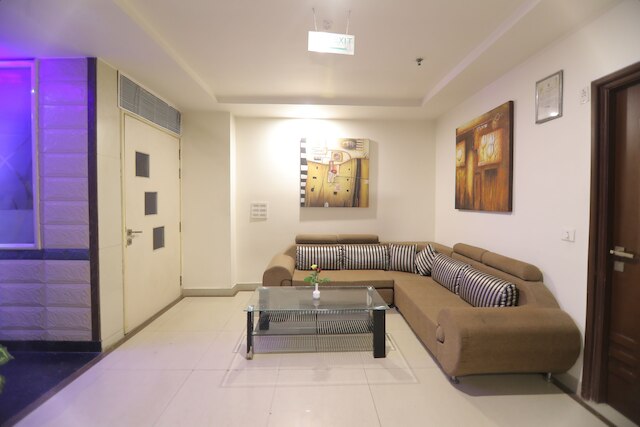 ホテル タージ イン