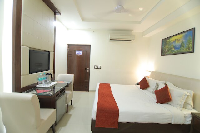 ホテル タージ イン