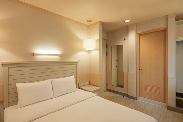 カインドネス ホテル リーオウヘ ナイト マーケット 中正 (康橋商旅六合夜市中正館)