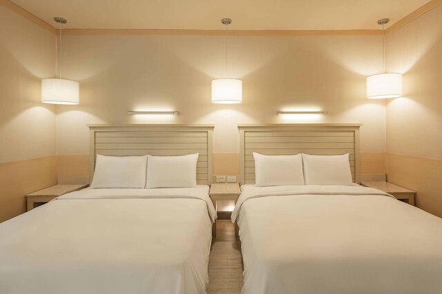 カインドネス ホテル リーオウヘ ナイト マーケット 中正 (康橋商旅六合夜市中正館)