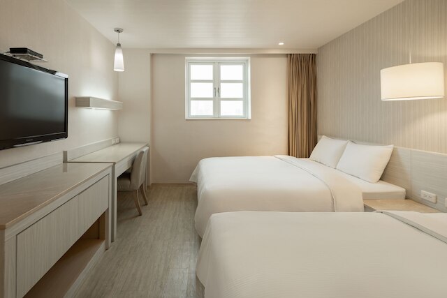 カインドネス ホテル ホウイー ジウルー (康橋商旅後驛九如館)