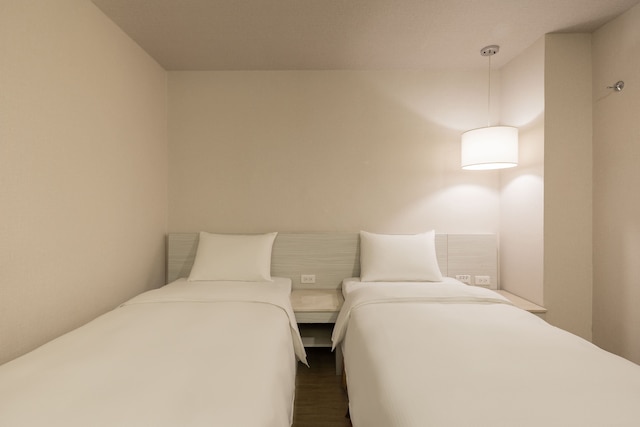 カインドネス ホテル ホウイー ジウルー (康橋商旅後驛九如館)