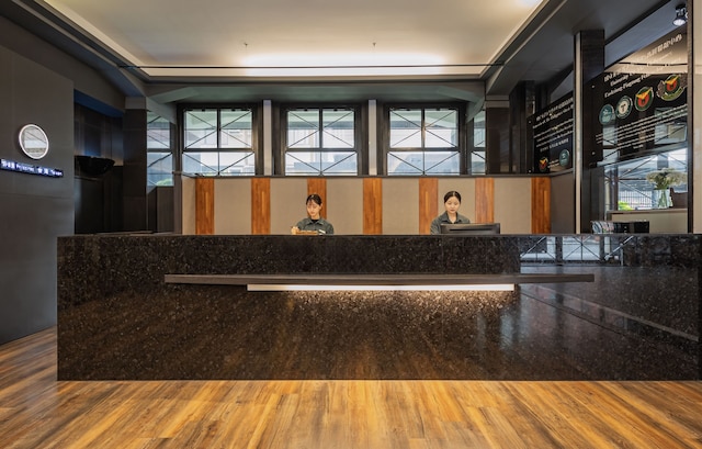 カインドネス ホテル リーオウヘ ナイト マーケット 七賢 (康橋商旅六合夜市七賢館)