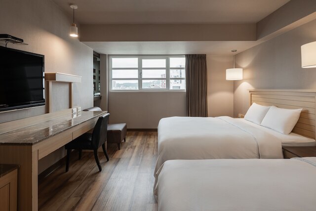 カインドネス ホテル リーオウヘ ナイト マーケット 七賢 (康橋商旅六合夜市七賢館)