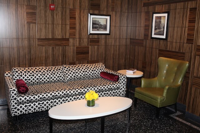 オペラ ハウス ホテル