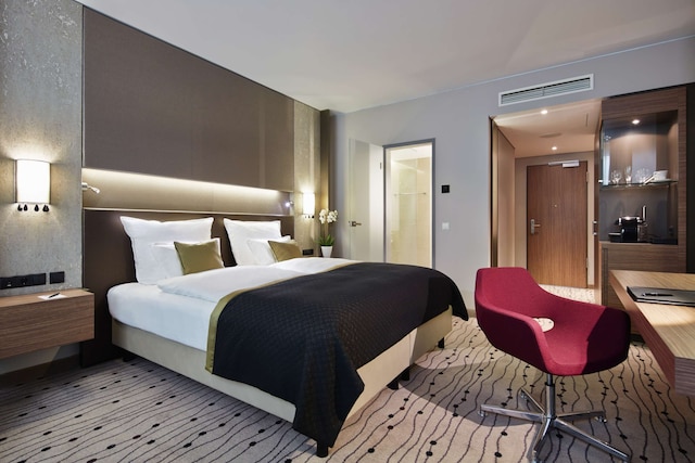 シュタイゲンベルガー ホテル アム カンズラアムト