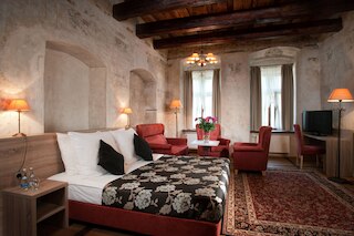 ホテル サンティ