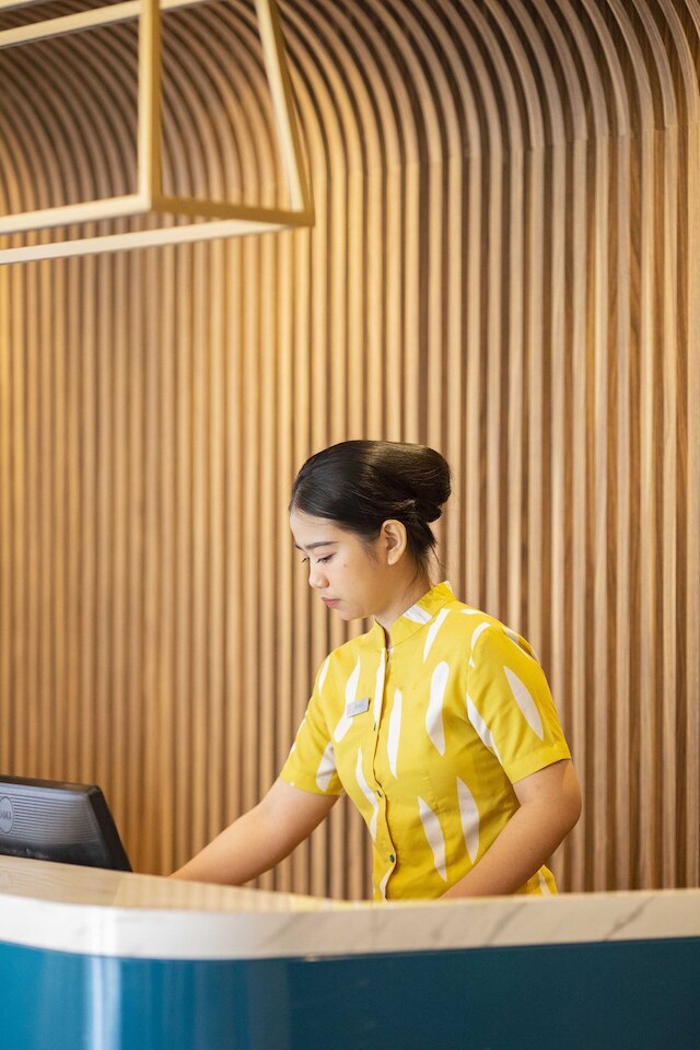 1O1 アーバン ジャカルタ ケラパ ガディン