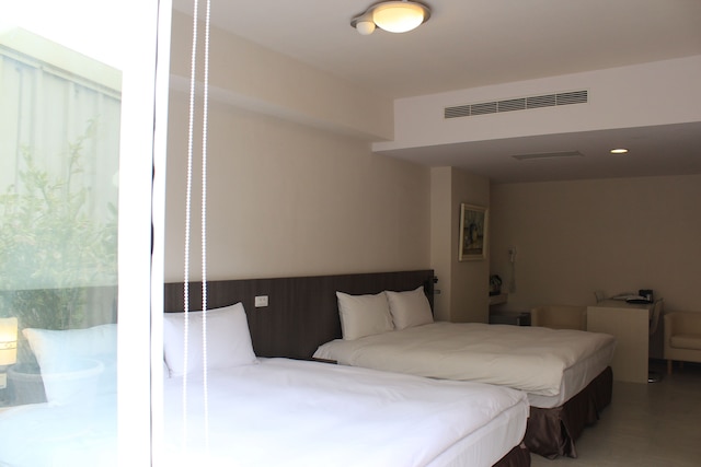 サニーサイド ホテル