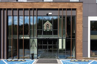 カンパニール ワルシャワ ポウノツ