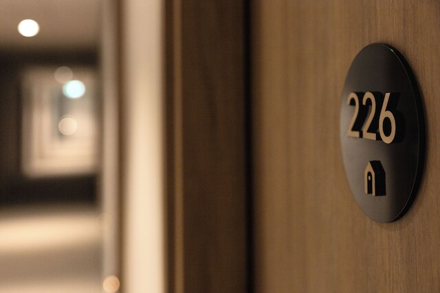 カンパニール ワルシャワ ポウノツ