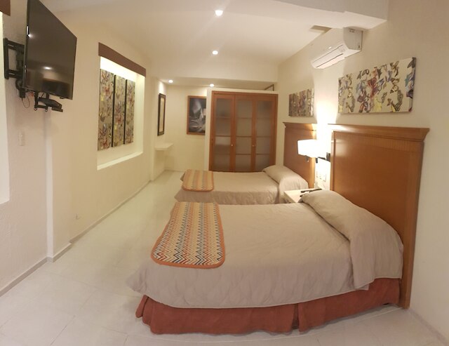 ホテル & スイーツ ナデル