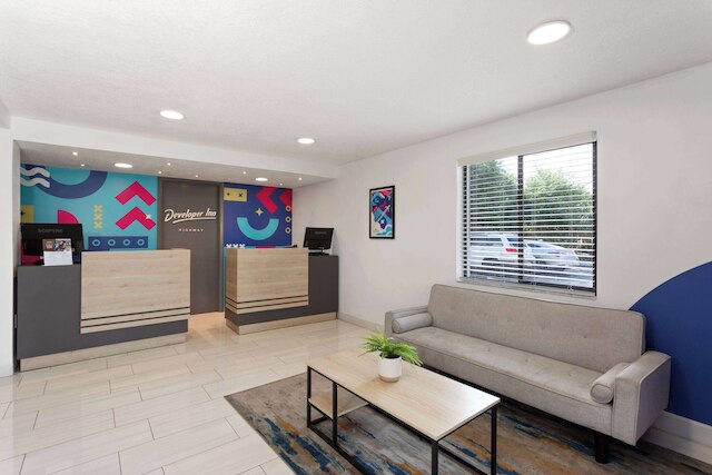 ハワード ジョンソン by ウィンダム オーランド レイク ブエナ ビスタ サウス