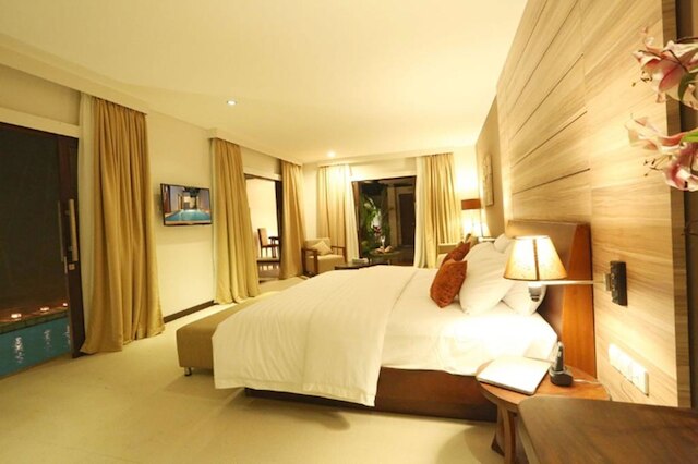 ウパラ ヴィラ & スパ ウマラス