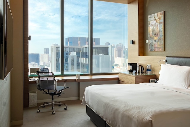 ワン ファーラー  ホテル