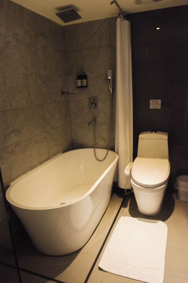 Newful Hotel (新麗旅店)