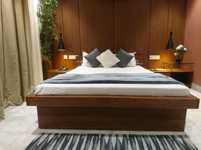 タットヴァム レジデンシー