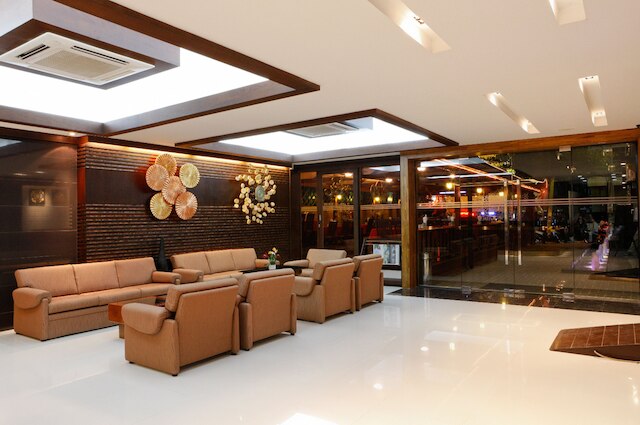 イン ハウス ホテル