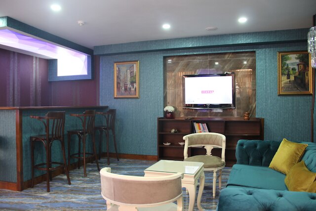 カヤ マドリッド ホテル