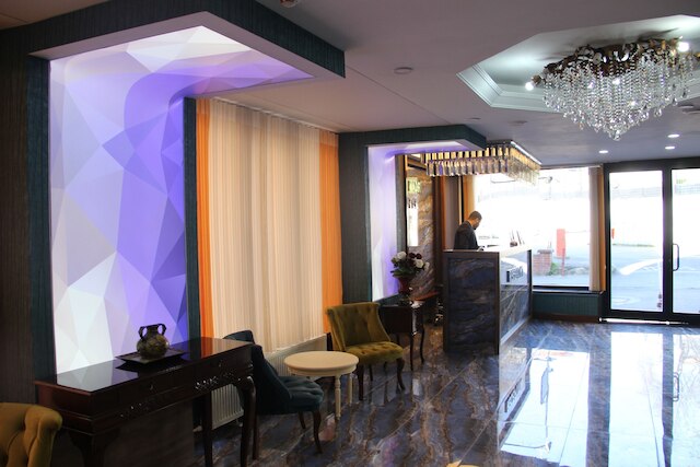 カヤ マドリッド ホテル