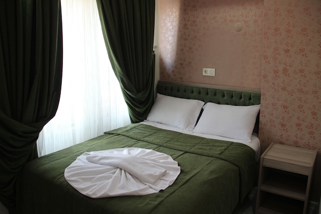 カヤ マドリッド ホテル