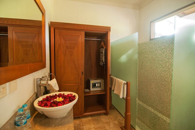 ザ ストゥディオ