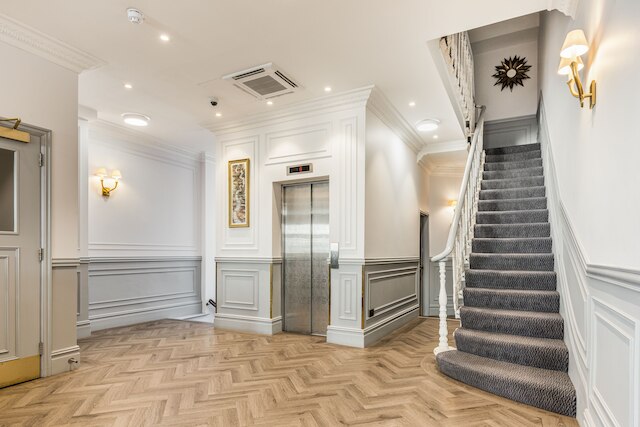 ザ プリンシズ スクエア ホテル