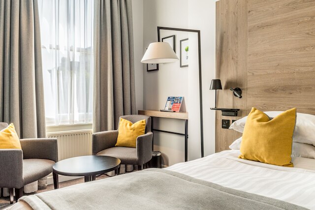 ザ プリンシズ スクエア ホテル