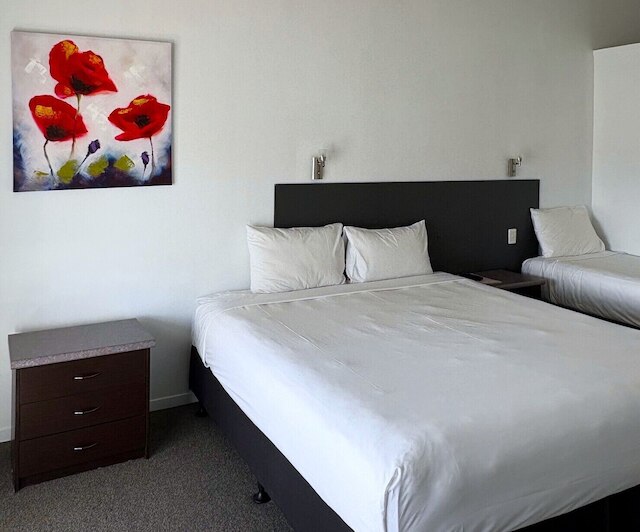 デヴォンウッド モーテル