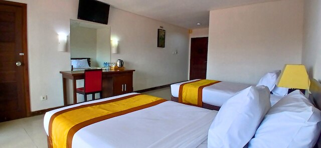 ニルマラ ホテル アンド コンベンション センター