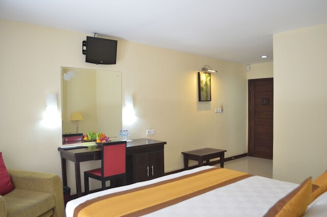 ニルマラ ホテル アンド コンベンション センター