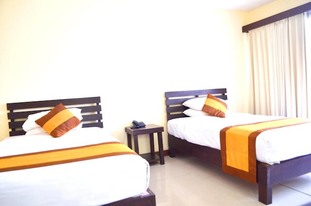 ニルマラ ホテル アンド コンベンション センター